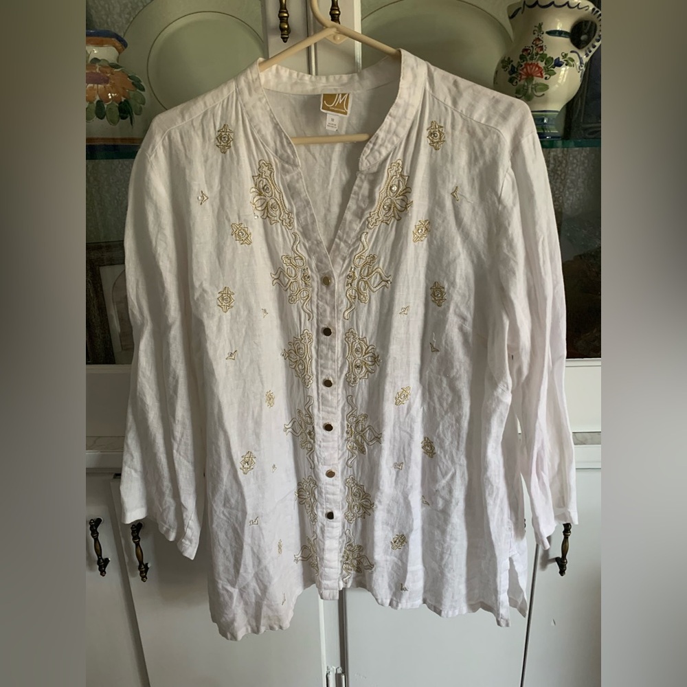 White Linen Button-Down Top w/Gold embroidery Plus Size 18